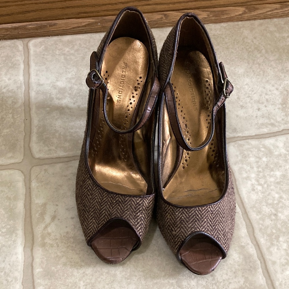 Open toed stiletto